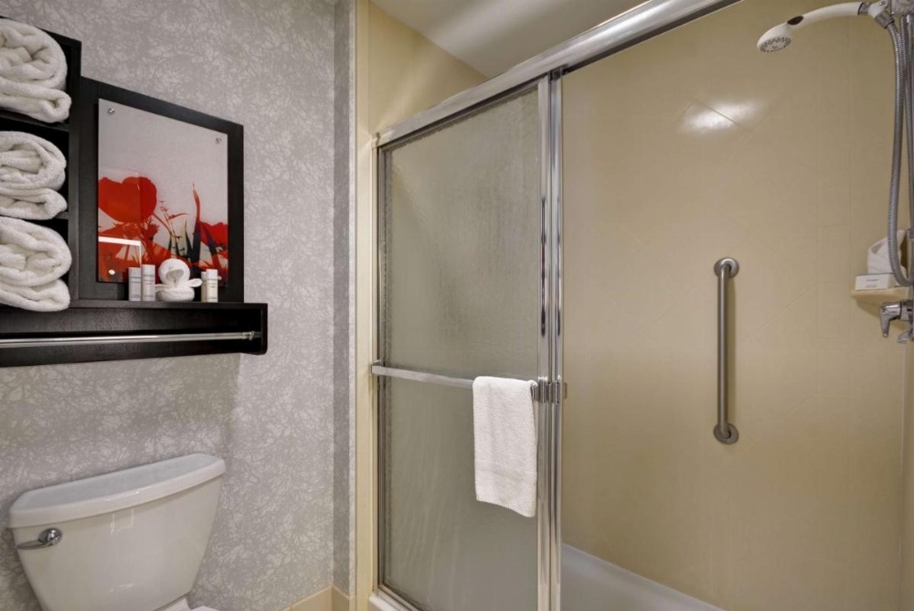 Room image 5