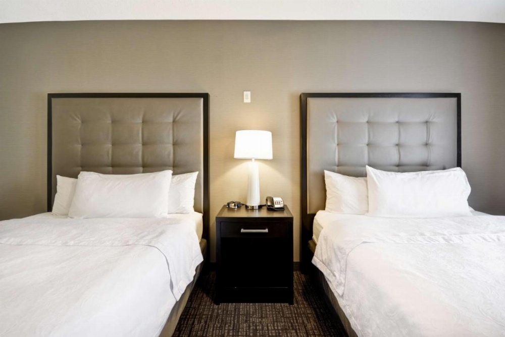 Room image 3