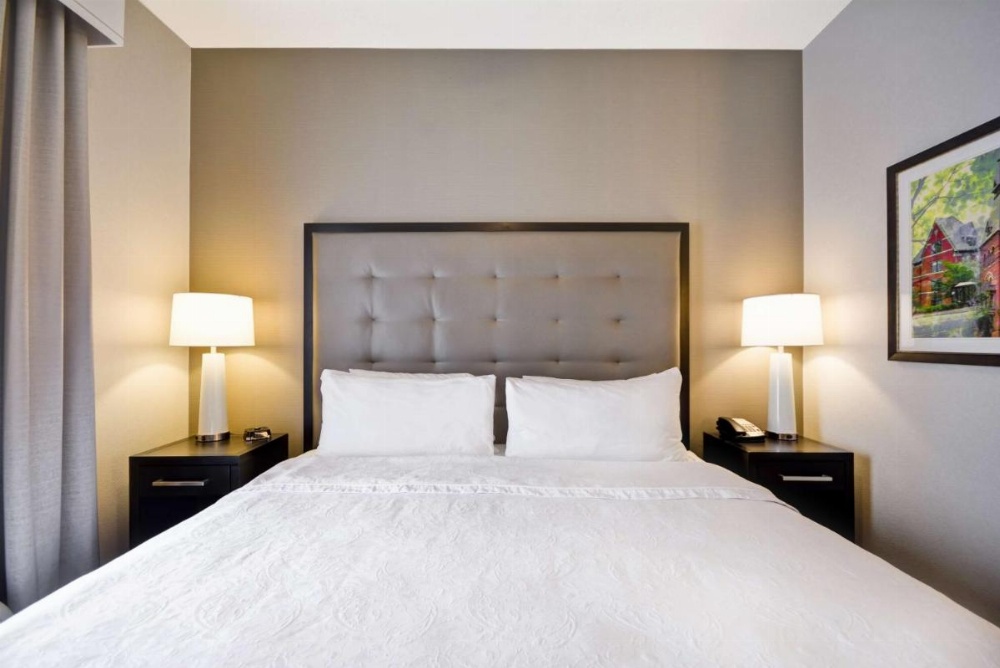 Room image 3